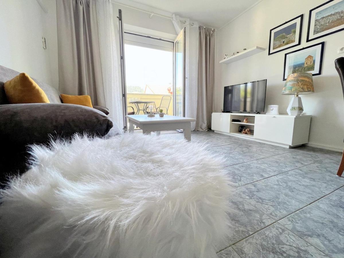 Rab City Apartment Greeny Rab Town Extérieur photo