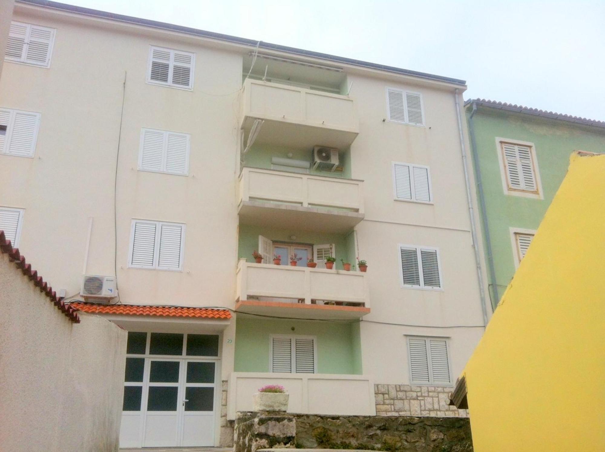 Rab City Apartment Greeny Rab Town Extérieur photo