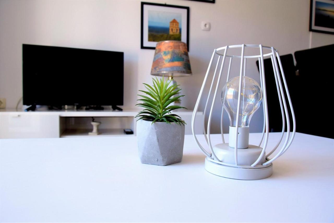 Rab City Apartment Greeny Rab Town Extérieur photo